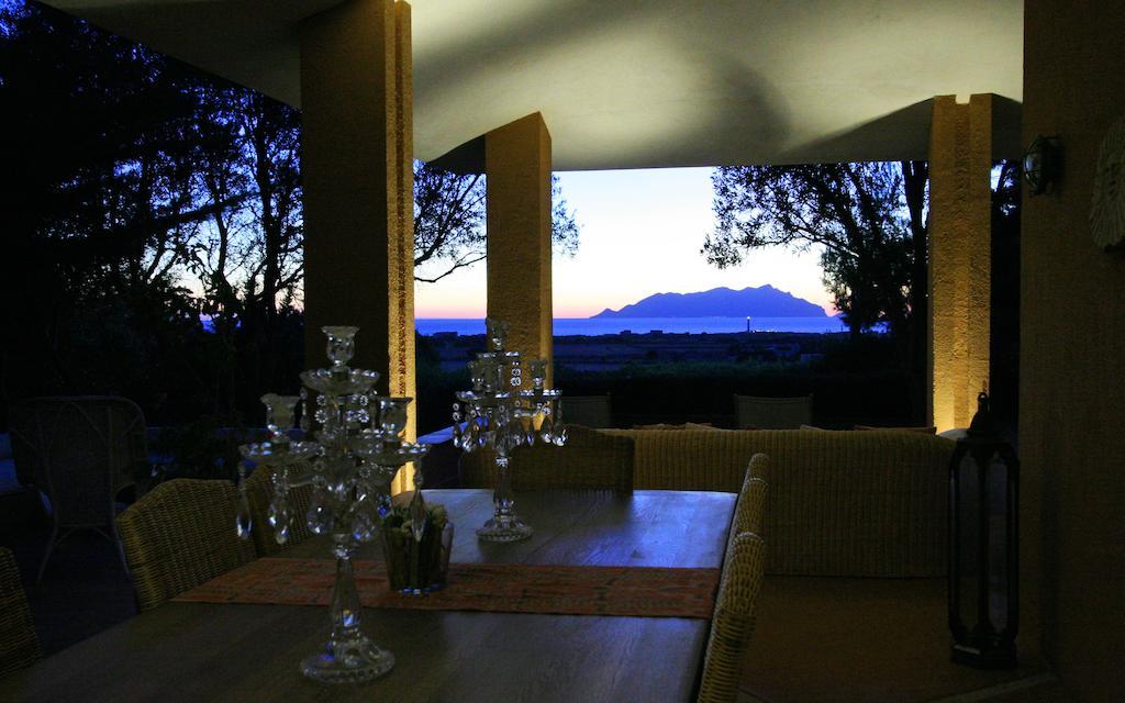 Dimora Dell'Olivastro Bed & Breakfast Favignana Luaran gambar